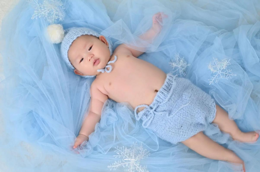 香港宝宝要不要穿袜子