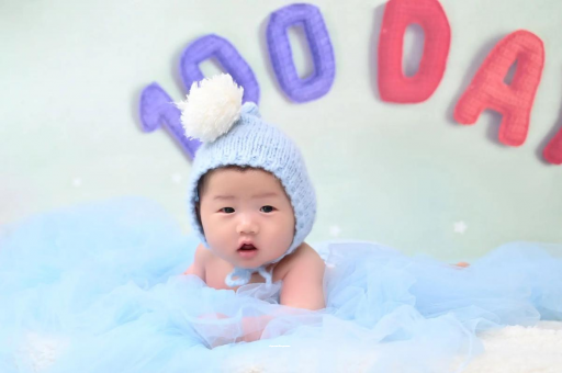 香港宝宝睡觉老是动来动去